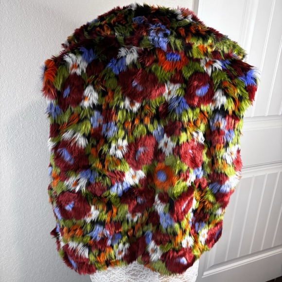 Entro Women's Multicolored Faux Fur Teddy  Vest Large NWT Colorful Boho - Picture 5 of 11
